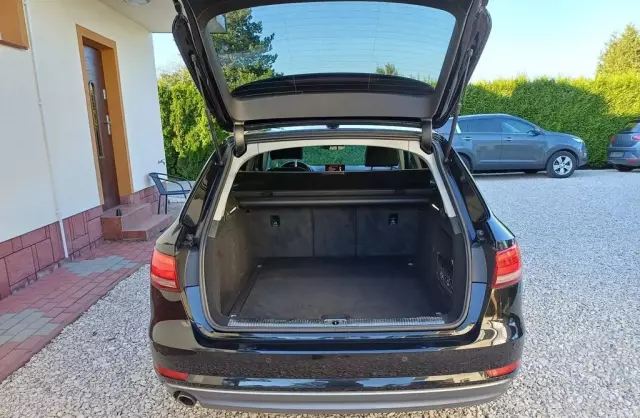 AUDI A4 2.0 TDI (150 KM) quattro