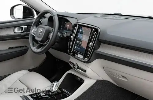 VOLVO Xc 40 