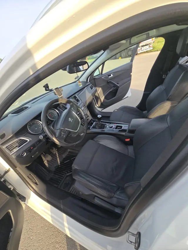 PEUGEOT 508 Allure