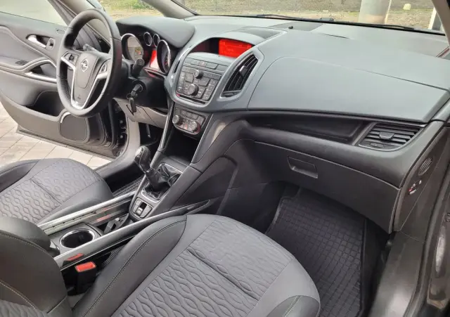 OPEL Zafira Tourer 1.4 Turbo ecoFLEX Start/Stop Innovation