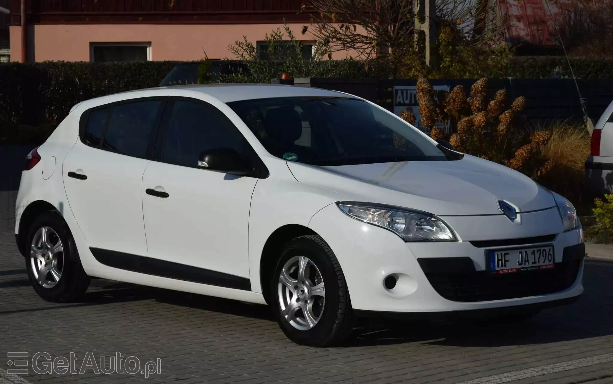 RENAULT Megane 1.6 16V 100 Authentique