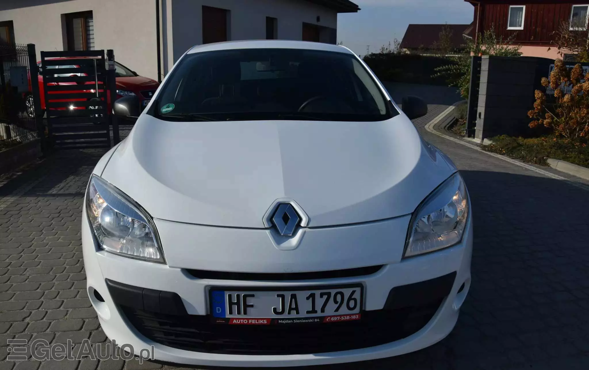 RENAULT Megane 1.6 16V 100 Authentique