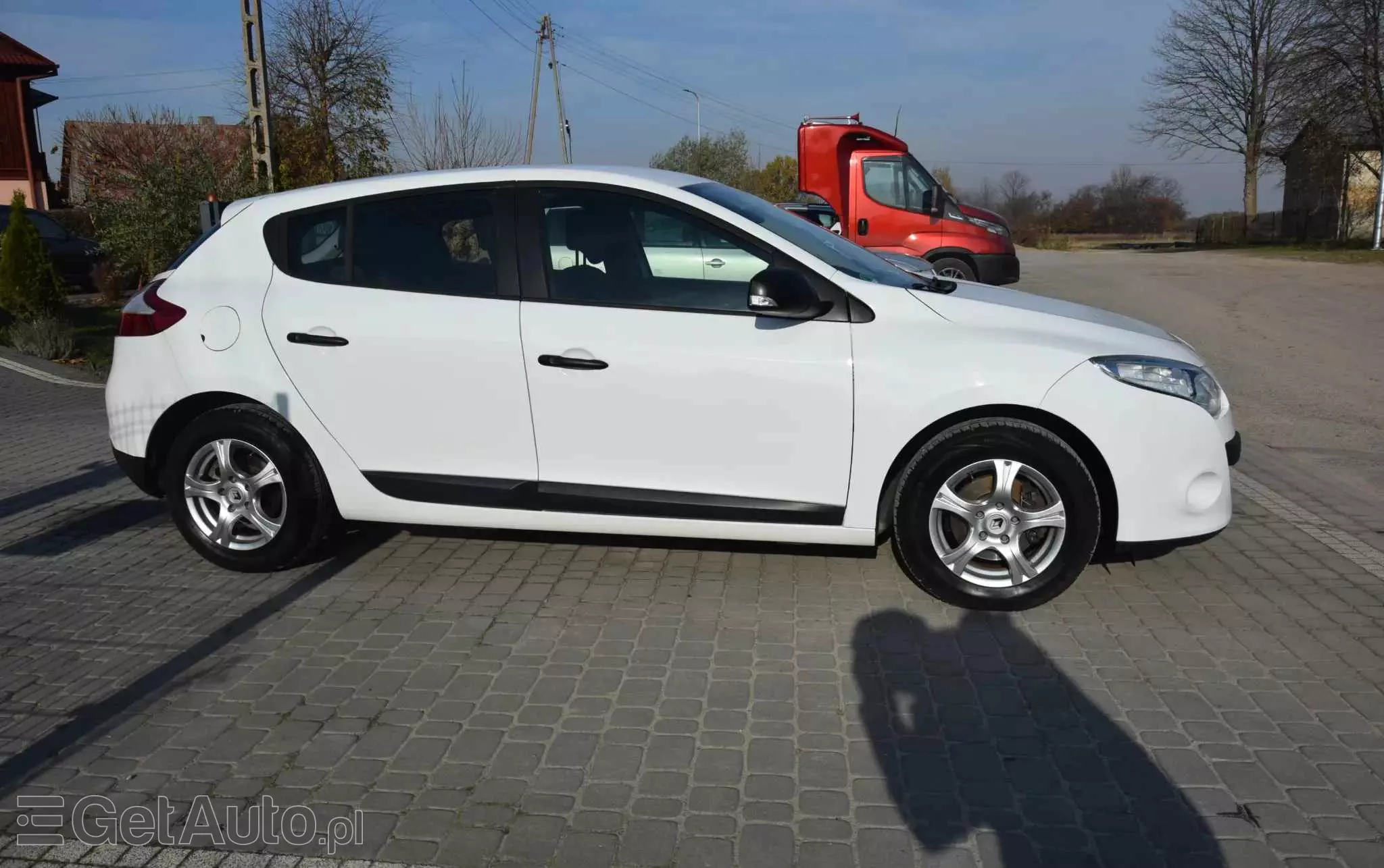 RENAULT Megane 1.6 16V 100 Authentique