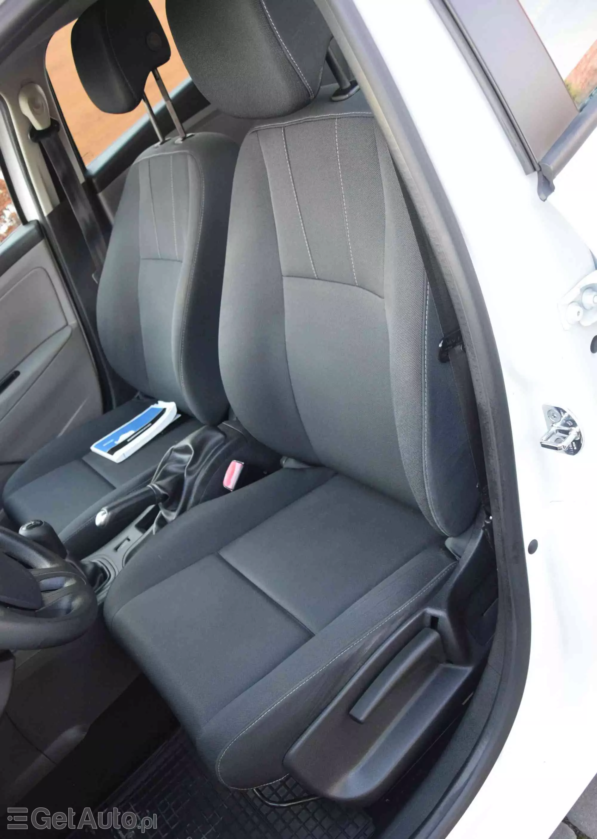 RENAULT Megane 1.6 16V 100 Authentique