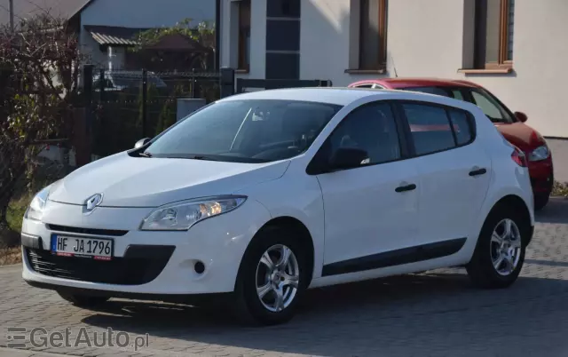 RENAULT Megane 1.6 16V 100 Authentique