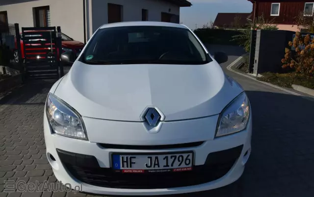 RENAULT Megane 1.6 16V 100 Authentique