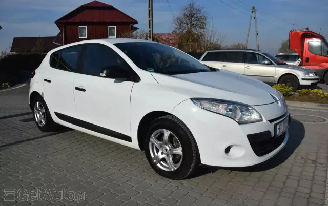 RENAULT Megane 1.6 16V 100 Authentique