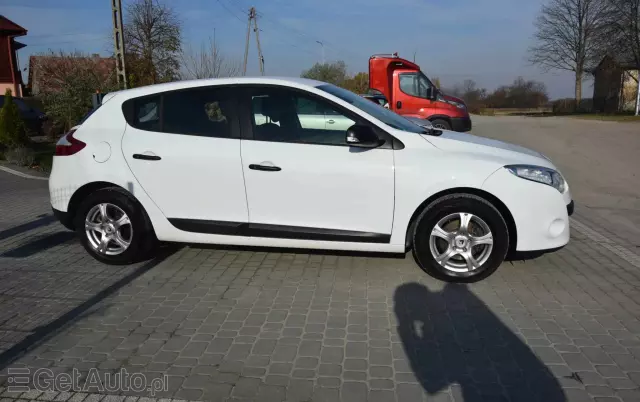 RENAULT Megane 1.6 16V 100 Authentique