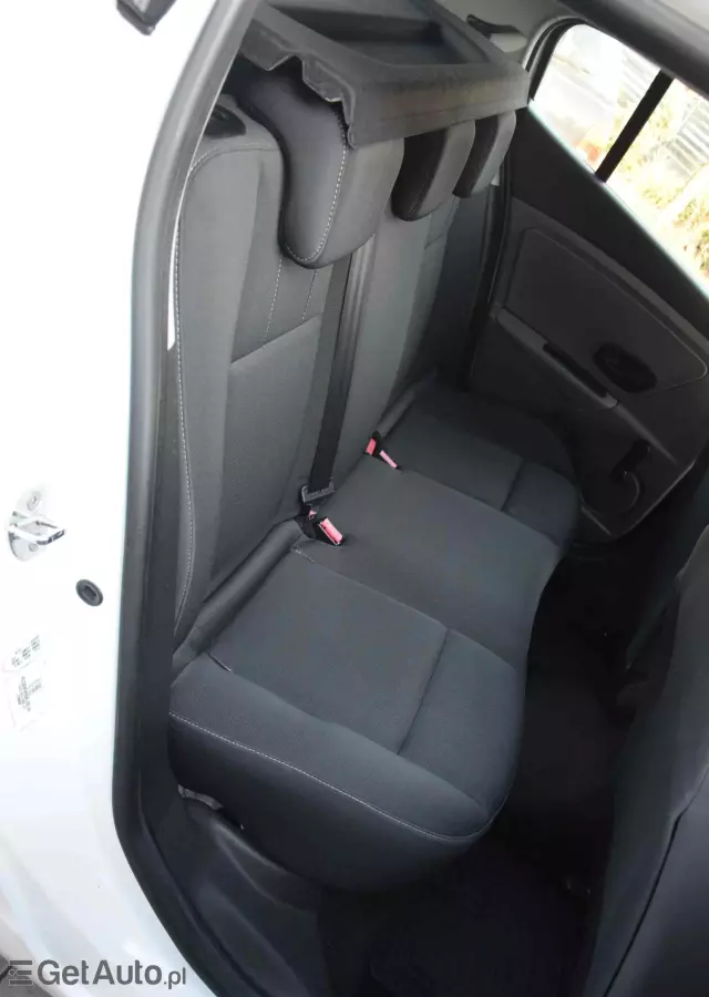 RENAULT Megane 1.6 16V 100 Authentique