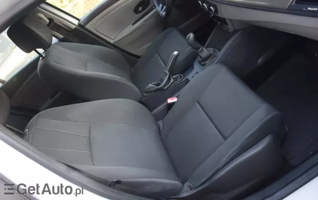 RENAULT Megane 1.6 16V 100 Authentique