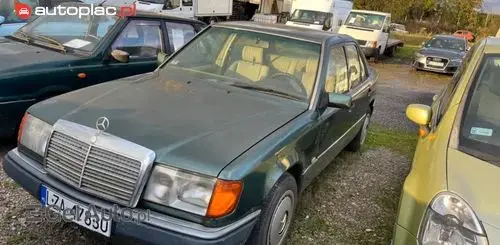 MERCEDES-BENZ W124 