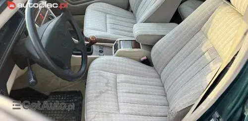 MERCEDES-BENZ W124 