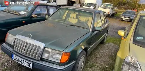 MERCEDES-BENZ W124 