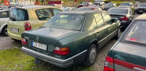 MERCEDES-BENZ W124 
