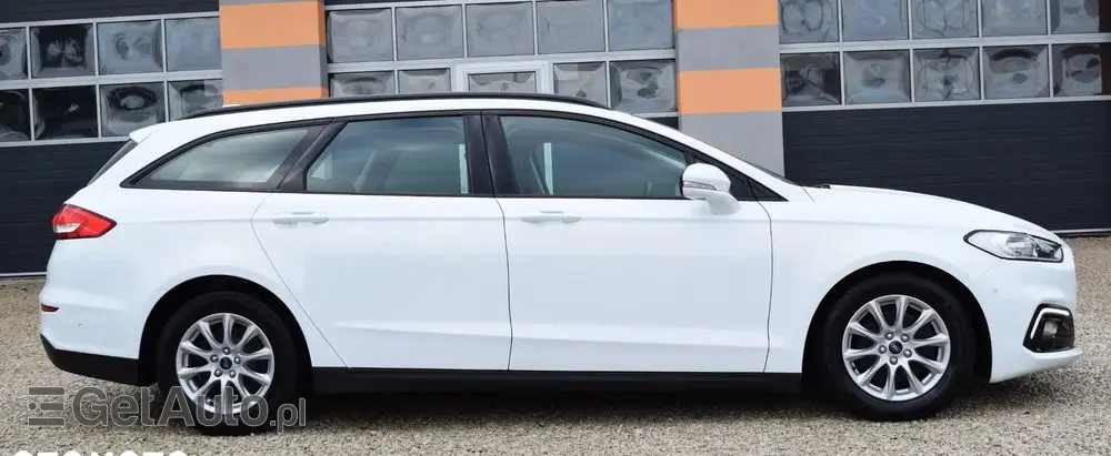FORD Mondeo SW 2.0 TDCi Titanium