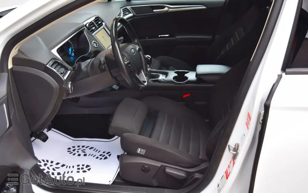 FORD Mondeo SW 2.0 TDCi Titanium