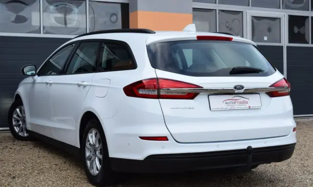 FORD Mondeo SW 2.0 TDCi Titanium