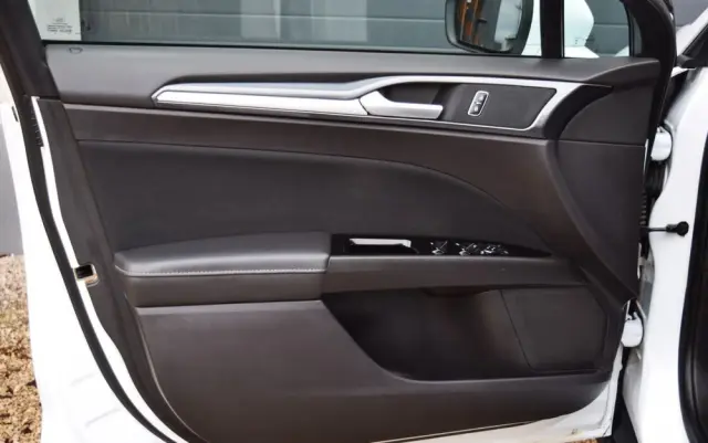 FORD Mondeo SW 2.0 TDCi Titanium