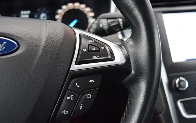 FORD Mondeo SW 2.0 TDCi Titanium