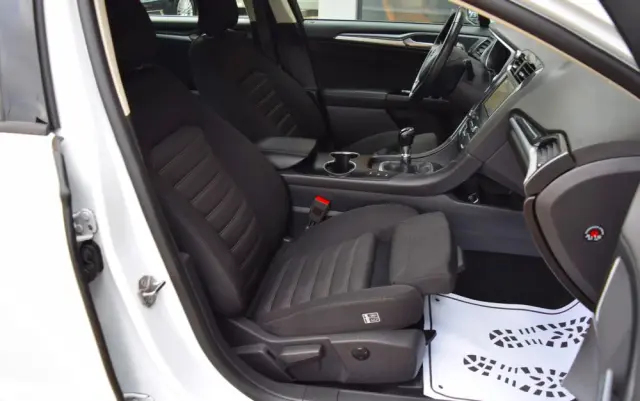 FORD Mondeo SW 2.0 TDCi Titanium