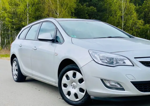 OPEL Astra 1.7 CDTI Edition