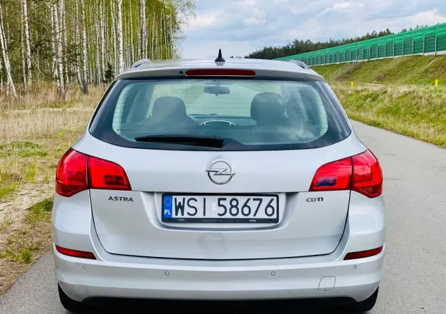 OPEL Astra 1.7 CDTI Edition