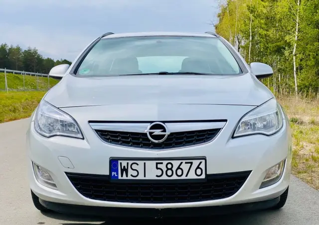 OPEL Astra 1.7 CDTI Edition