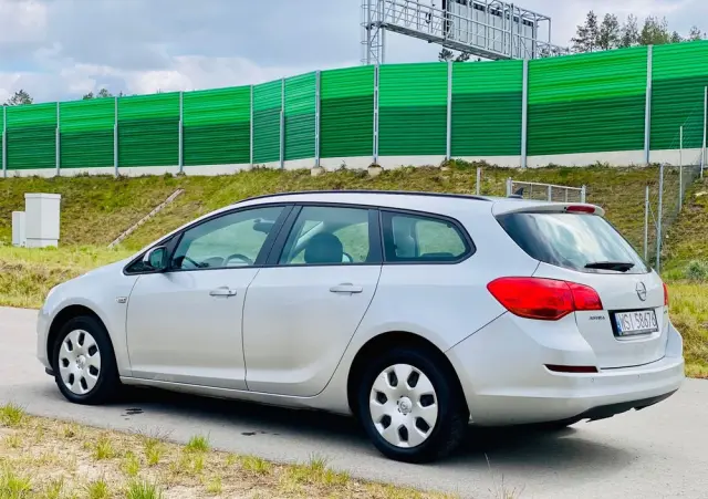 OPEL Astra 1.7 CDTI Edition