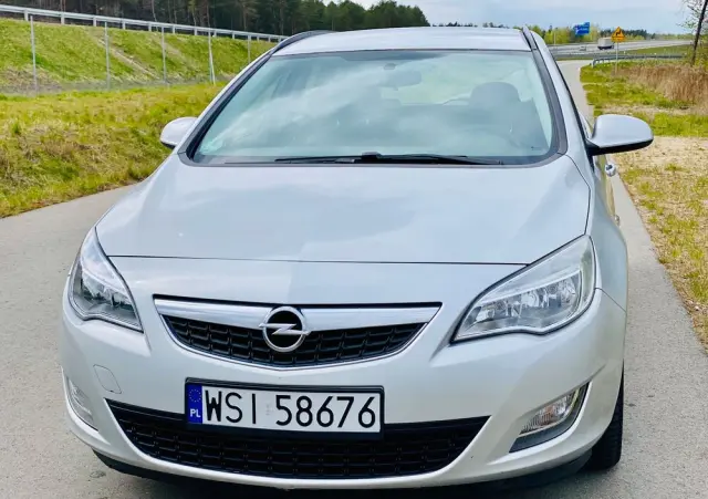OPEL Astra 1.7 CDTI Edition