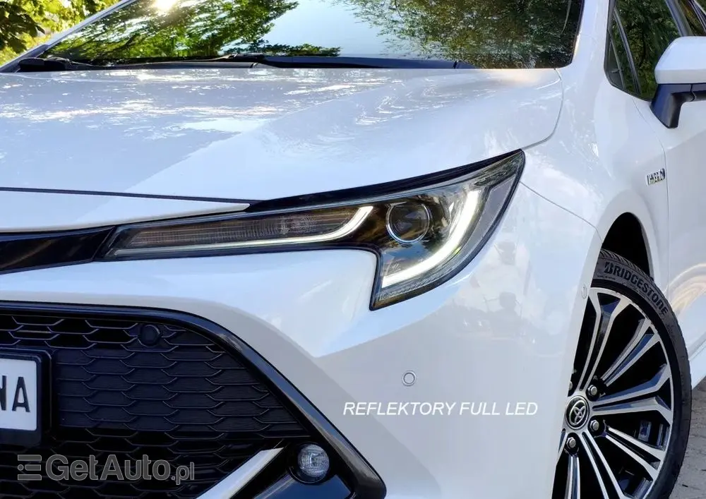 TOYOTA Corolla 1.8 Hybrid Team Deutschland