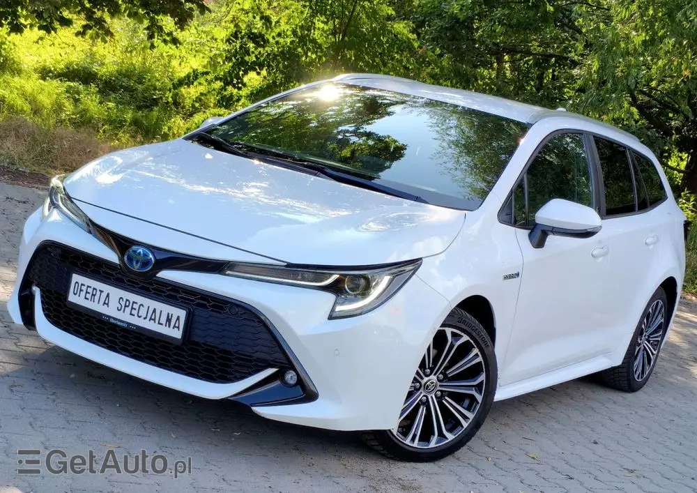 TOYOTA Corolla 1.8 Hybrid Team Deutschland