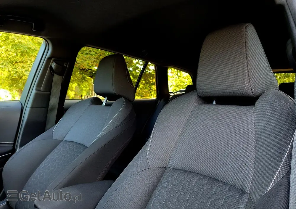 TOYOTA Corolla 1.8 Hybrid Team Deutschland