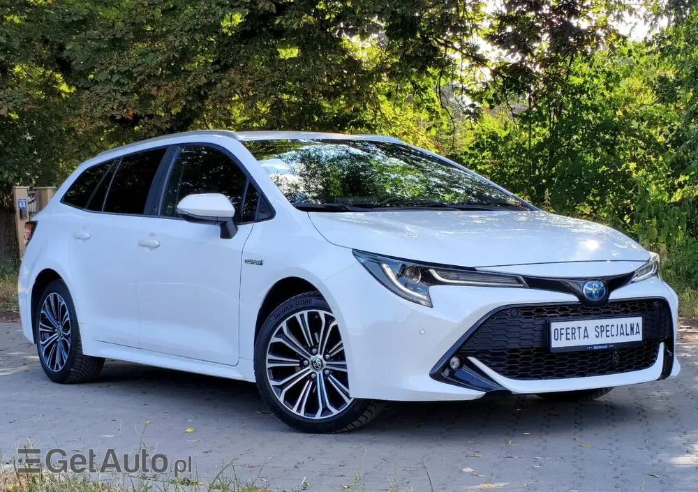 TOYOTA Corolla 1.8 Hybrid Team Deutschland