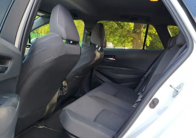 TOYOTA Corolla 1.8 Hybrid Team Deutschland