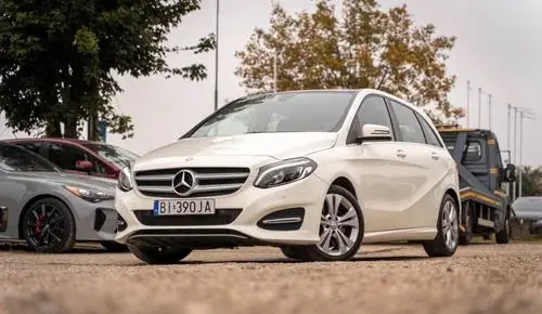 MERCEDES-BENZ Klasa B 
