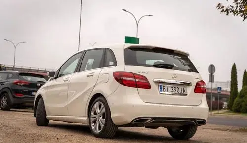 MERCEDES-BENZ Klasa B 