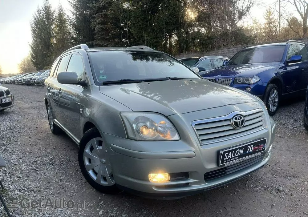 TOYOTA Avensis 