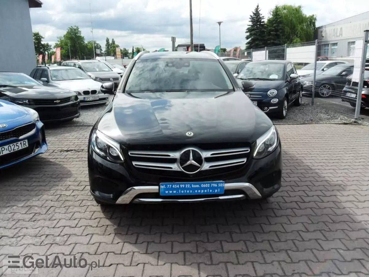 MERCEDES-BENZ GLC 