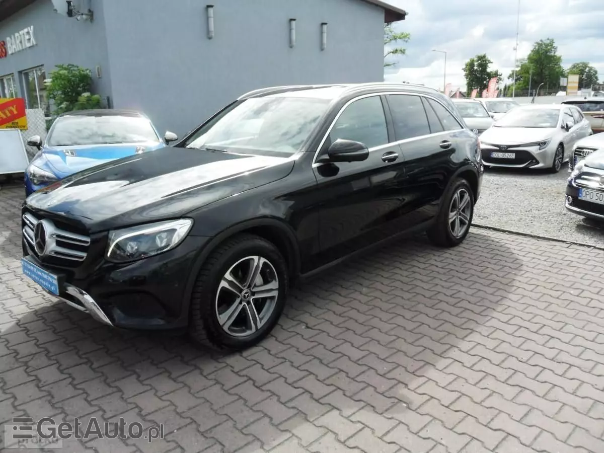 MERCEDES-BENZ GLC 