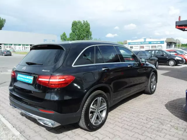 MERCEDES-BENZ GLC 