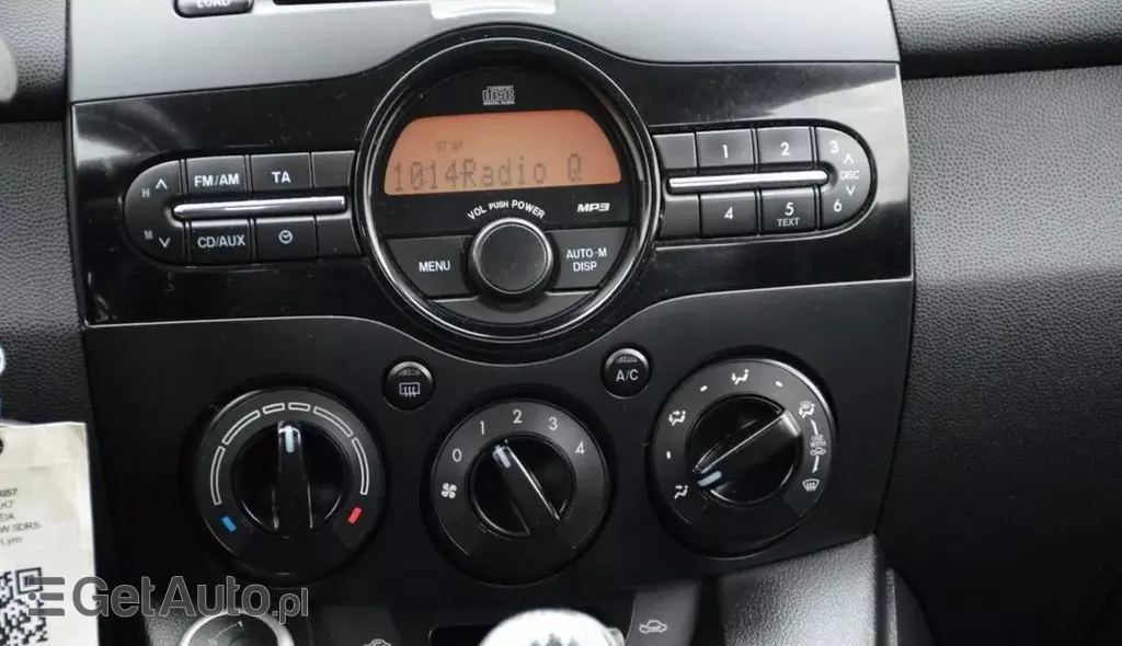 MAZDA 2 