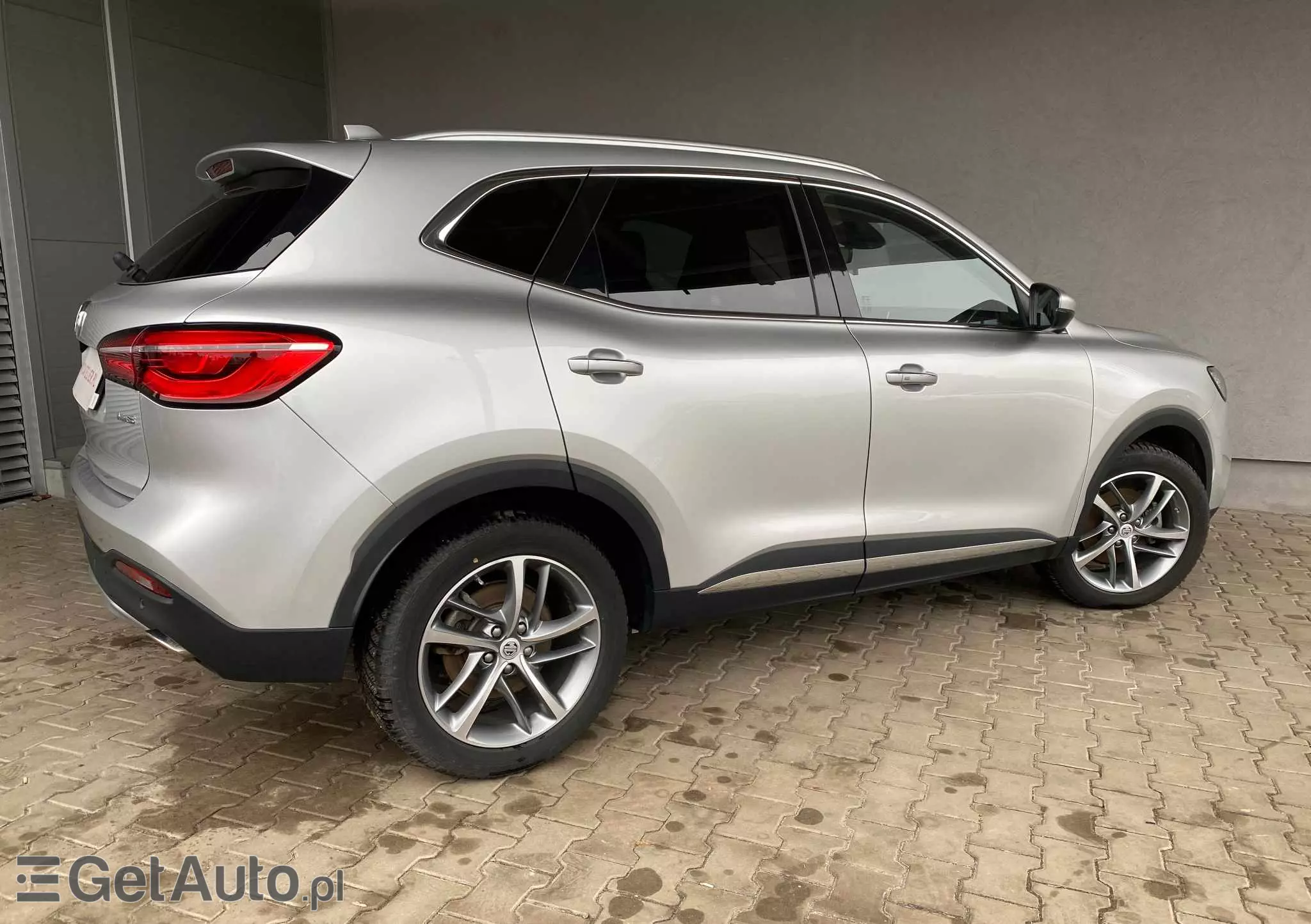 MG HS 1.5T-GDI Luxury