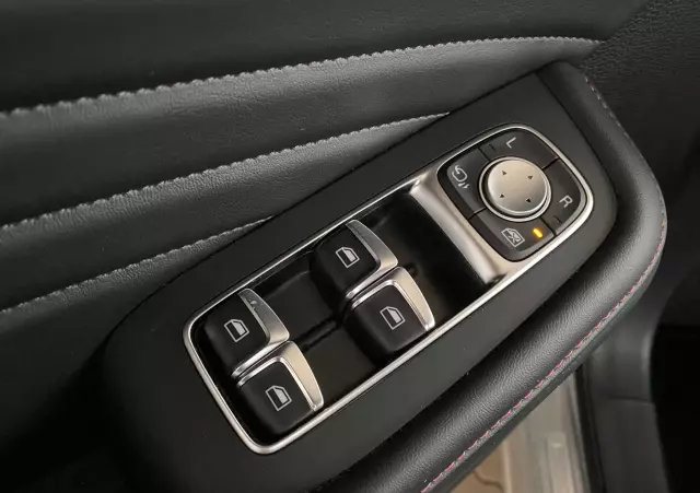 MG HS 1.5T-GDI Luxury