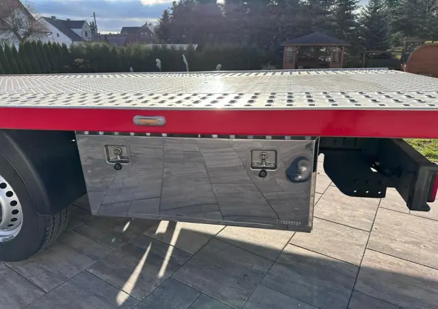 IVECO DAILY 35S18 KLIMA SYPIALNIA 