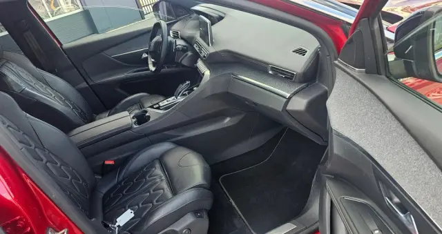 PEUGEOT 5008 1.5 BlueHDi GT Pack S&S EAT8