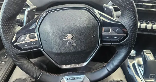 PEUGEOT 5008 1.5 BlueHDi GT Pack S&S EAT8