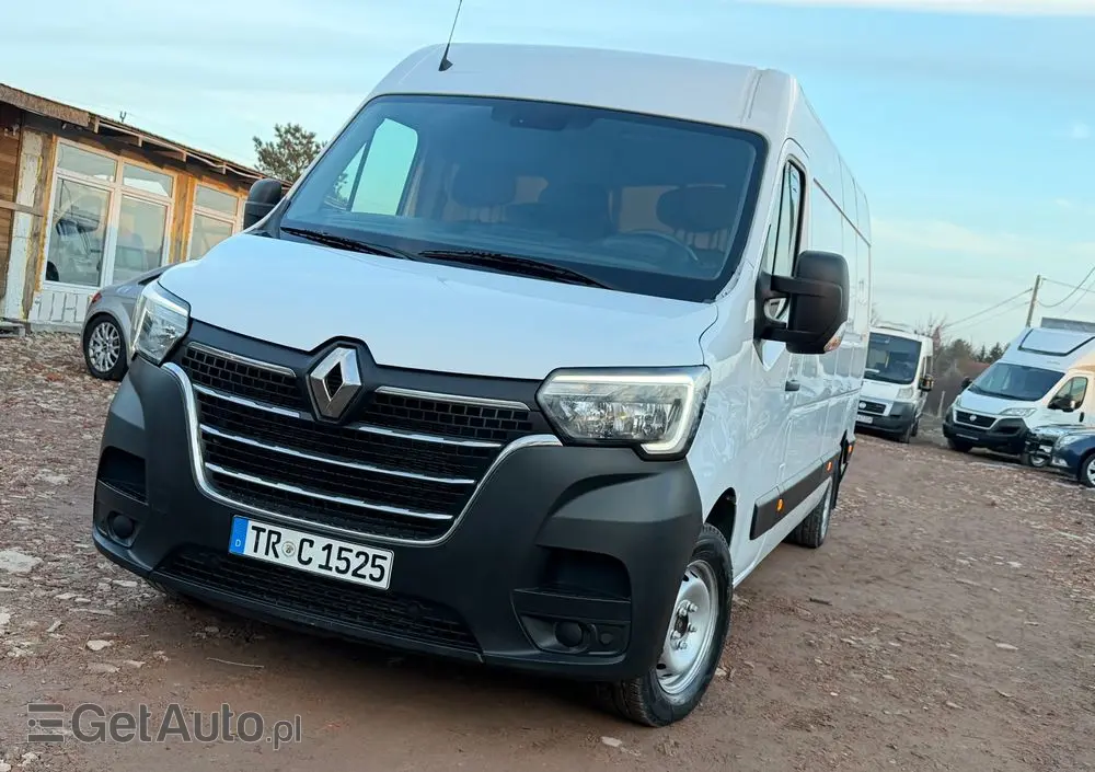 RENAULT Master 