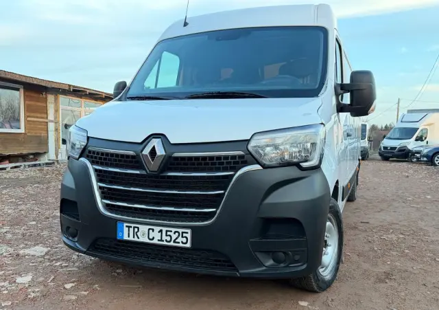 RENAULT Master 
