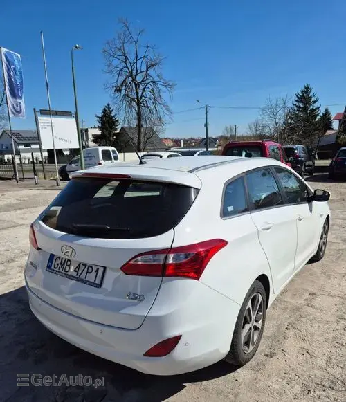 HYUNDAI I30 
