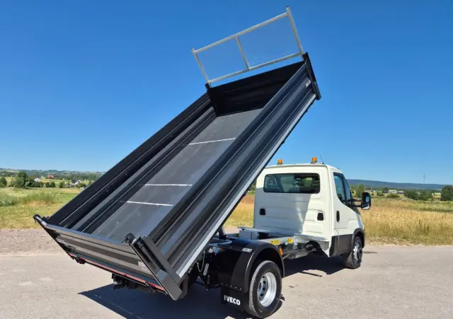 IVECO DAILY 35C15 50C15 70C15  kat.B BLOKADA MOSTU HAK NOWY DUŻY KIPER 3-STRONNY 